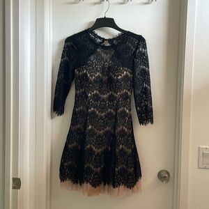Cocktail lace dress